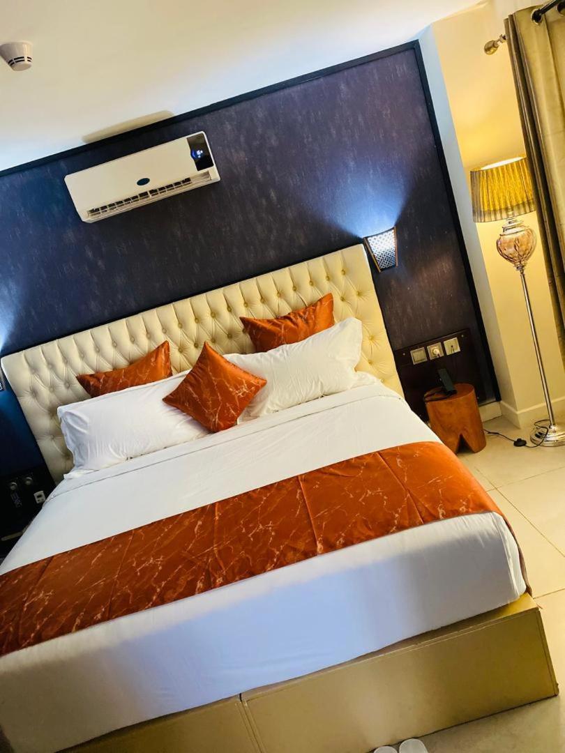 Boun'S Hotel Yaoundé Eksteriør bilde