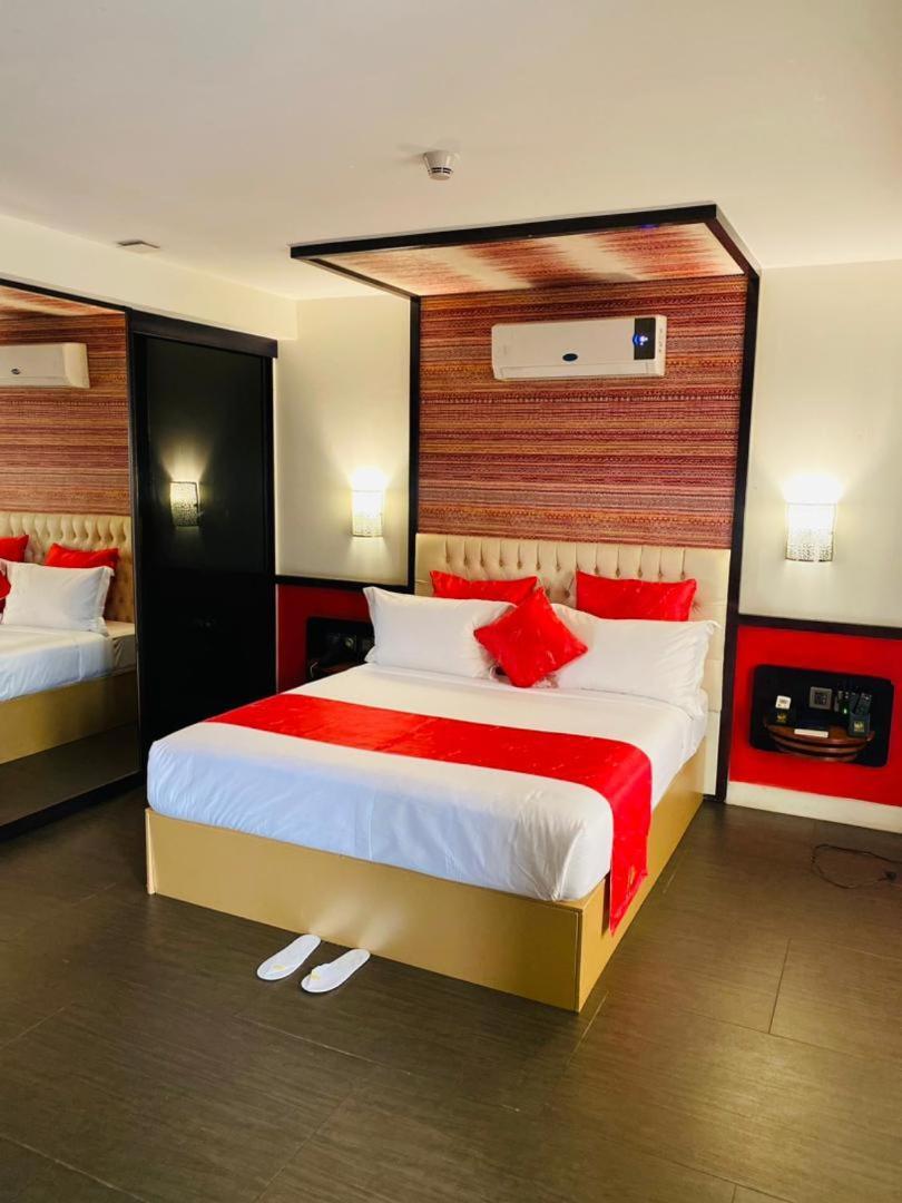 Boun'S Hotel Yaoundé Eksteriør bilde