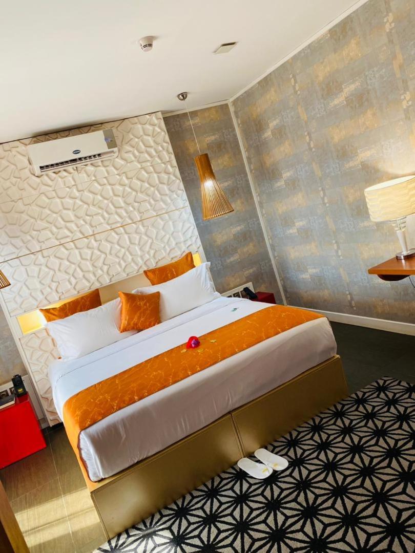 Boun'S Hotel Yaoundé Eksteriør bilde
