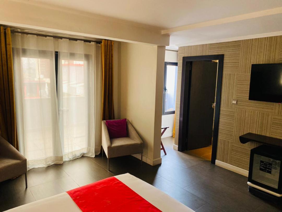 Boun'S Hotel Yaoundé Eksteriør bilde