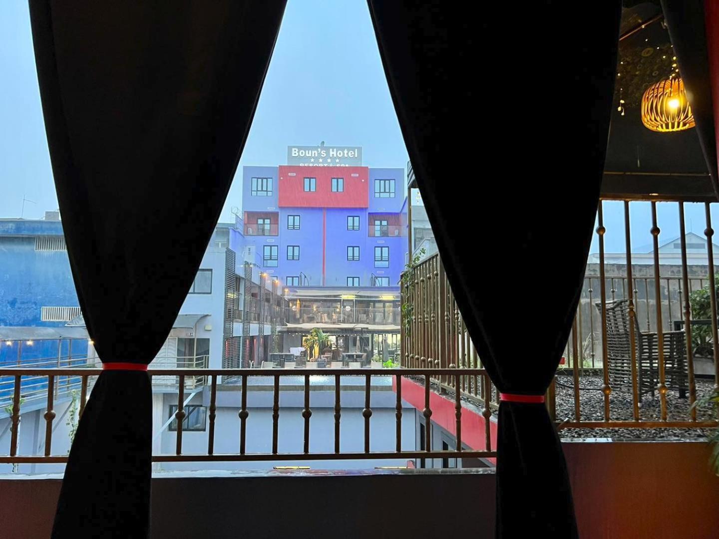 Boun'S Hotel Yaoundé Eksteriør bilde